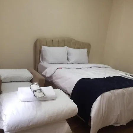 Taksim Pera Aparts 3*