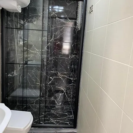 Taksim Pera Aparts 3*