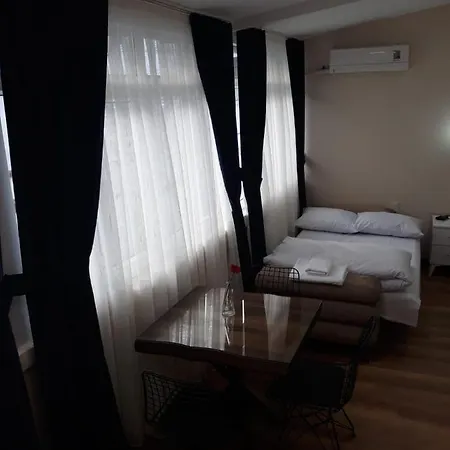 Taksim Pera Aparts 3* Istambul